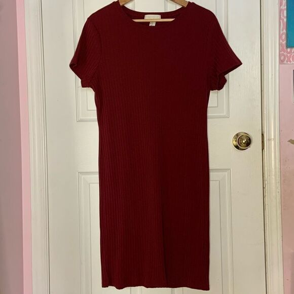 F21+ Fitted Ribbed Dress - Picture 5 of 8